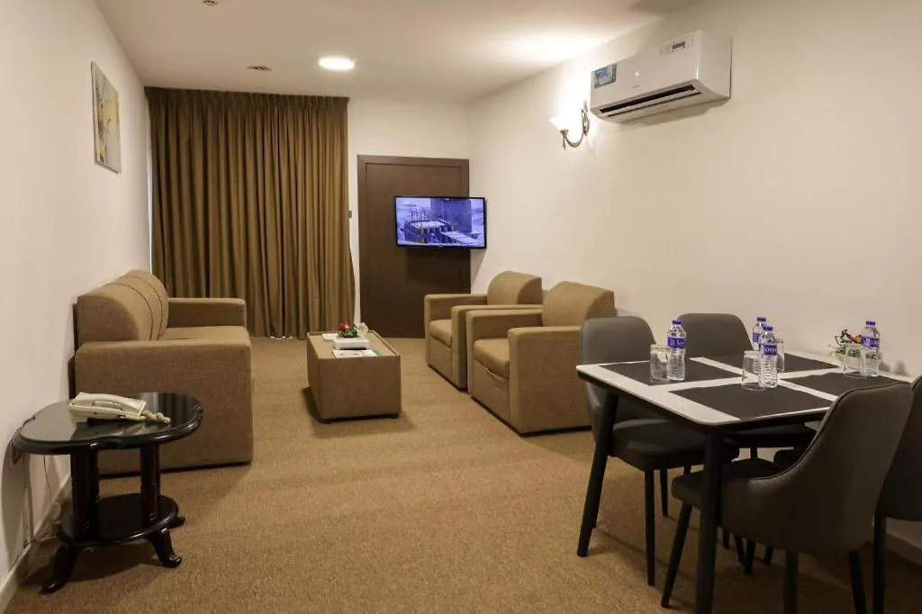 Click Grand Hotel - Bur Dubai 2*,